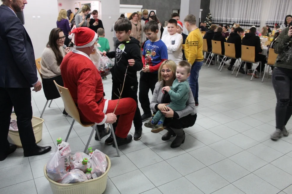 Świąteczna kolacja w Centrum Kształcenia i Wychowania OHP w Pleszewie