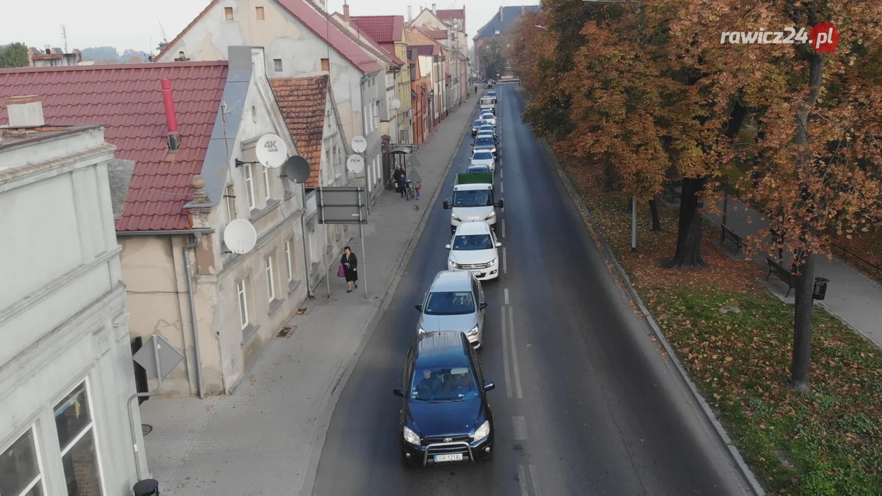 Ruszyły prace na minirondzie w Rawiczu