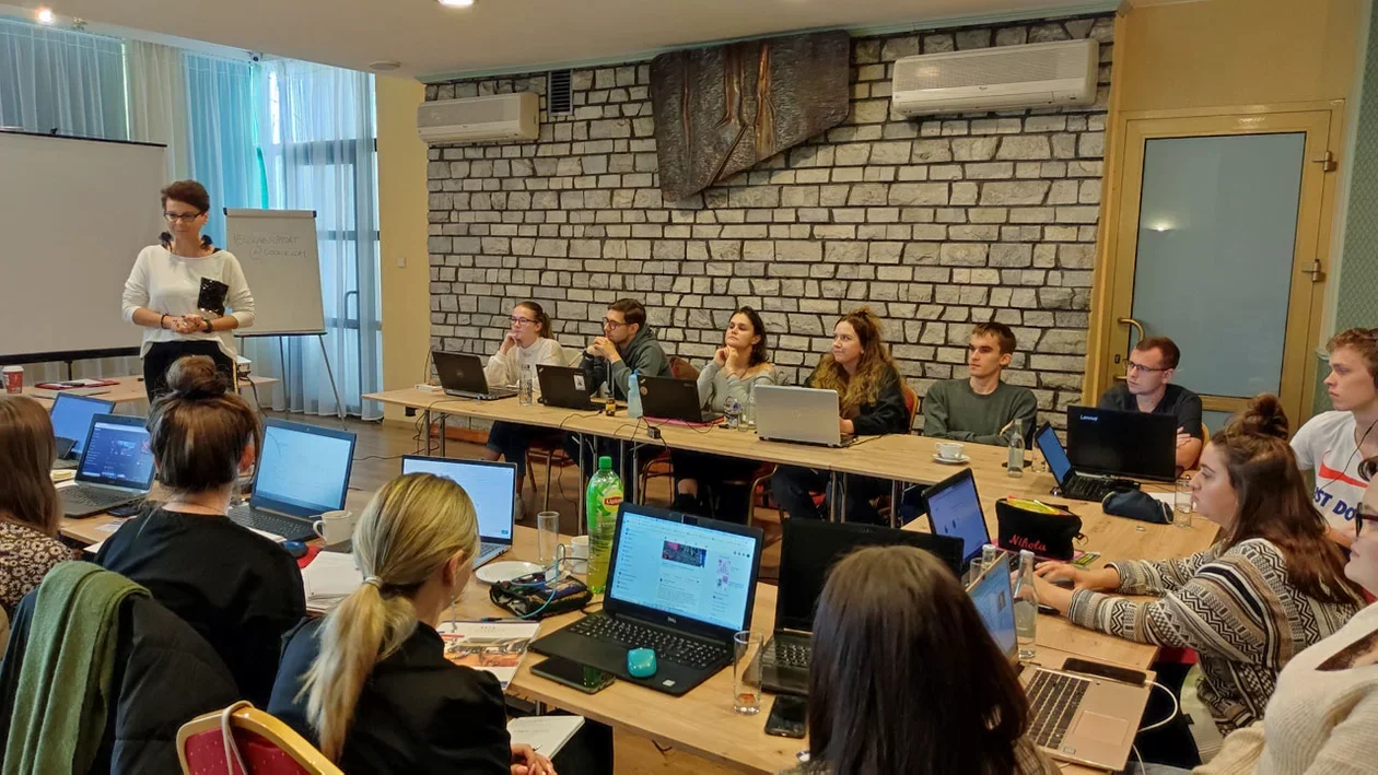 E-Journalism Academy Camp 2022 - obóz szkoleniowy dla młodych dziennikarzy.