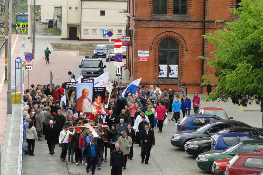 Symbole Światowych Dni Młodzieży w Jarocinie (2014)