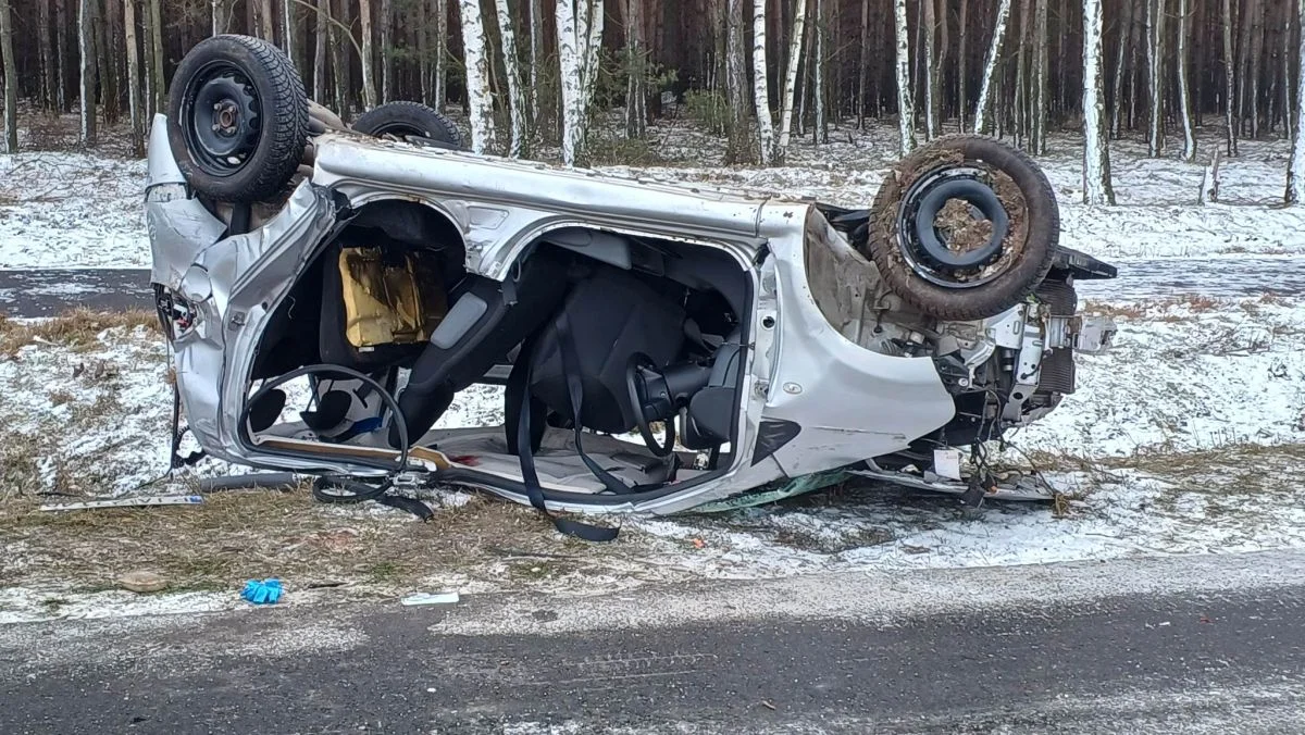 Wypadek na drodze Jarocin - Żerków. Zginęła młoda kobieta