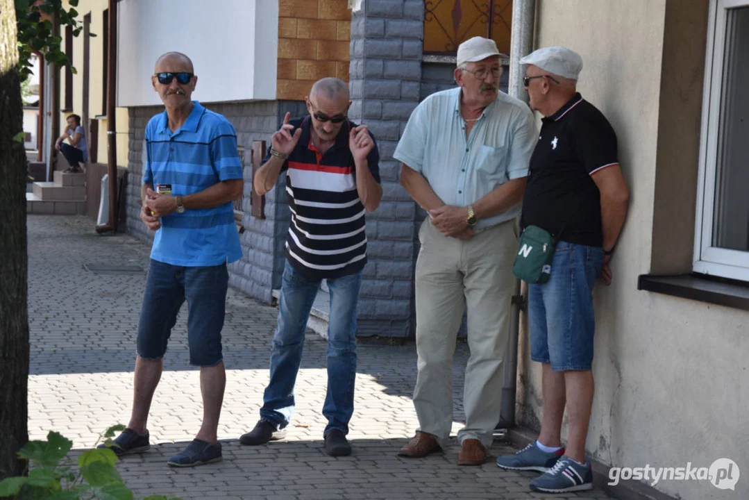 Spacer z Janem Niedzielą po rynku w Piaskach