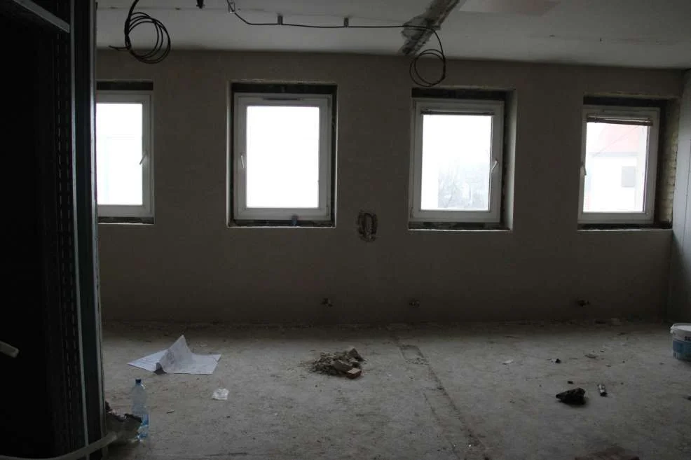 Władze powiatu jarocińskiego sprawdzają postęp prac przy tworzeniu ZOL-u