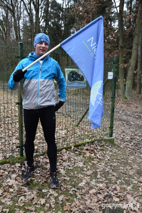 Biegająco zagrali dla WOŚP - Parkrun Gostyń i Grupa Nieprzemakalni Gostyń razem na trasie