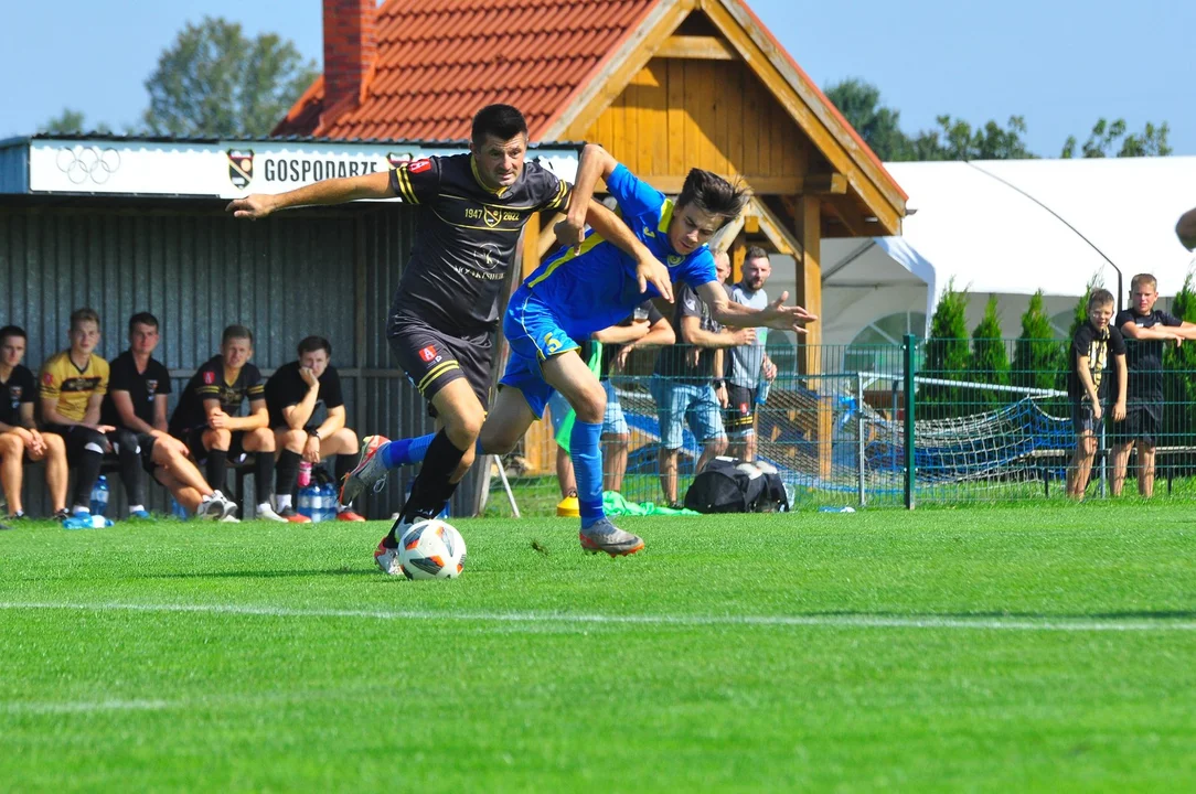 Do przerwy 0:0, a później gol za golem w meczu Stali Pleszew - Zdjęcie główne