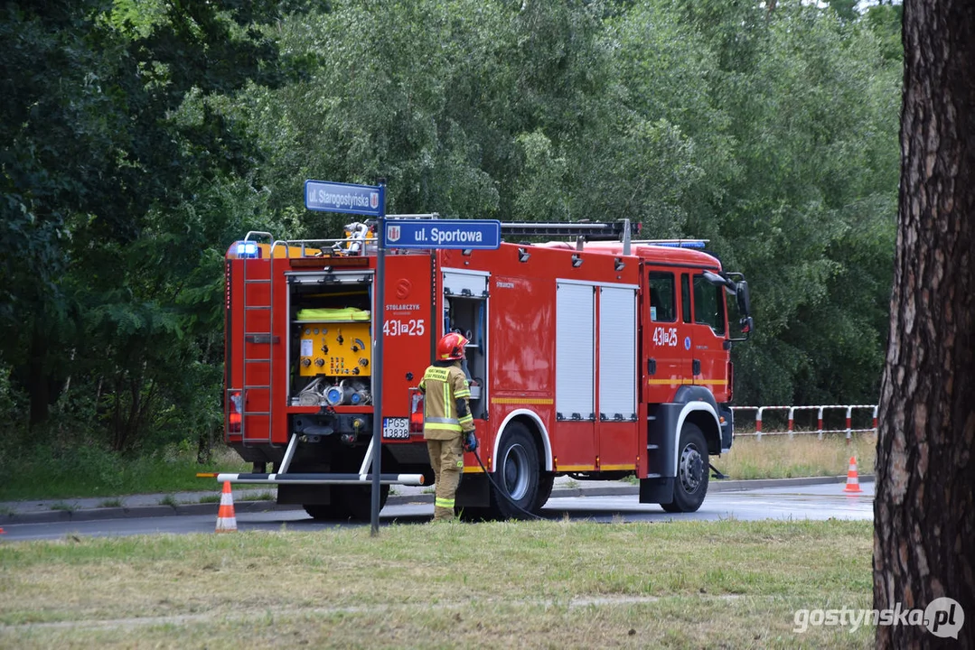 Pożar samochodu w Gostyniu