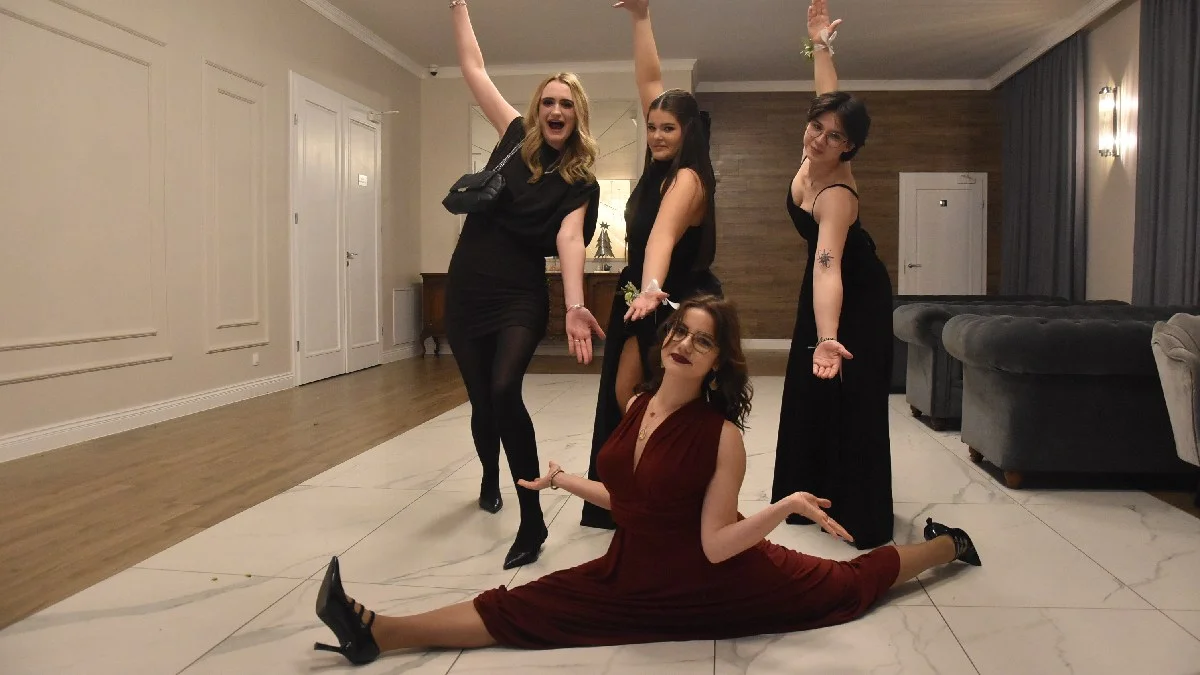 Ta studniówka ZSOiZ Krobia 2026 przejdzie do historii. Poloneza odtańczyły mistrzynie świata i Europy - Zdjęcie główne