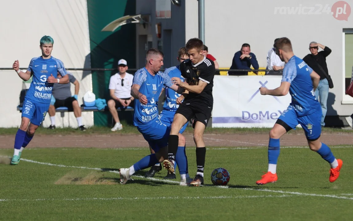 Derby w V lidze