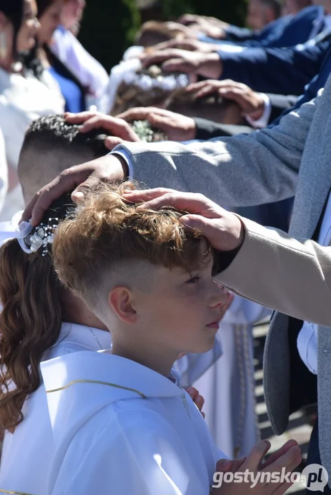 I Pierwsza Komunia Św. w parafii pw. św. Jadwigi w Pępowie