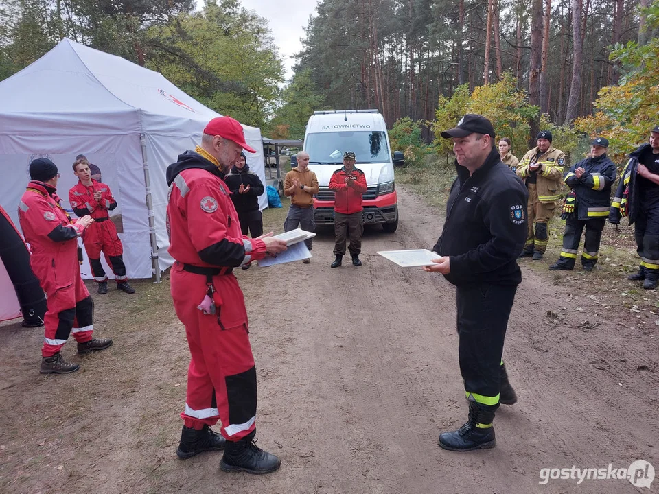 Ratownicy PCK Poznań i strażacy z OSP powiatu gostyńskiego współdziałali ramie w ramię