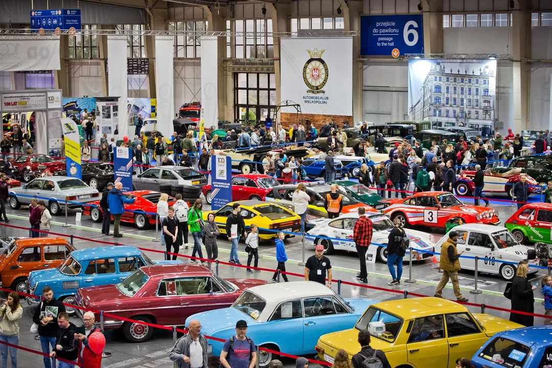 Rekordowe Retro Motor Show Poznań 2023. Ponad 25 tys. zwiedzających - Zdjęcie główne