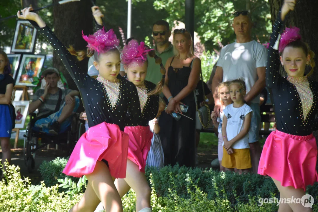 Lokalni Wy-Twórcy w akcji - na kilka godzin do życia przywrócili planty w Gostyniu