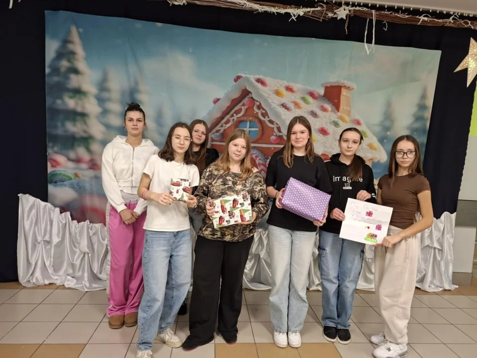 Projekt "Piernikowe serce z głębi serca"