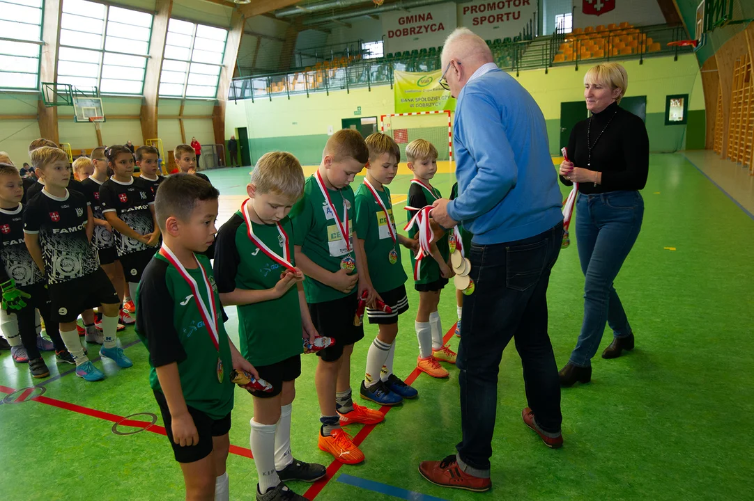 Akademia Talentów i Biały Orzeł na Sportowych Mikołajkach