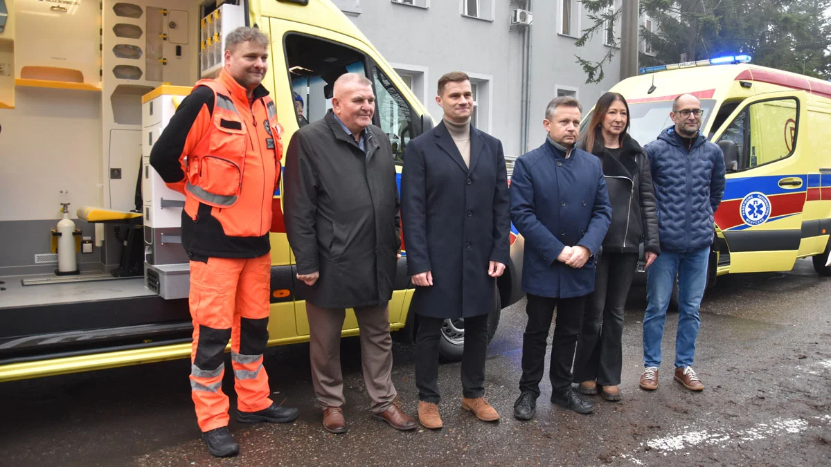 System ratownictwa medycznego w Gostyniu wymienia flotę samochodową - nowe ambulanse do dyspozycji SP ZOZ w Gostyniu