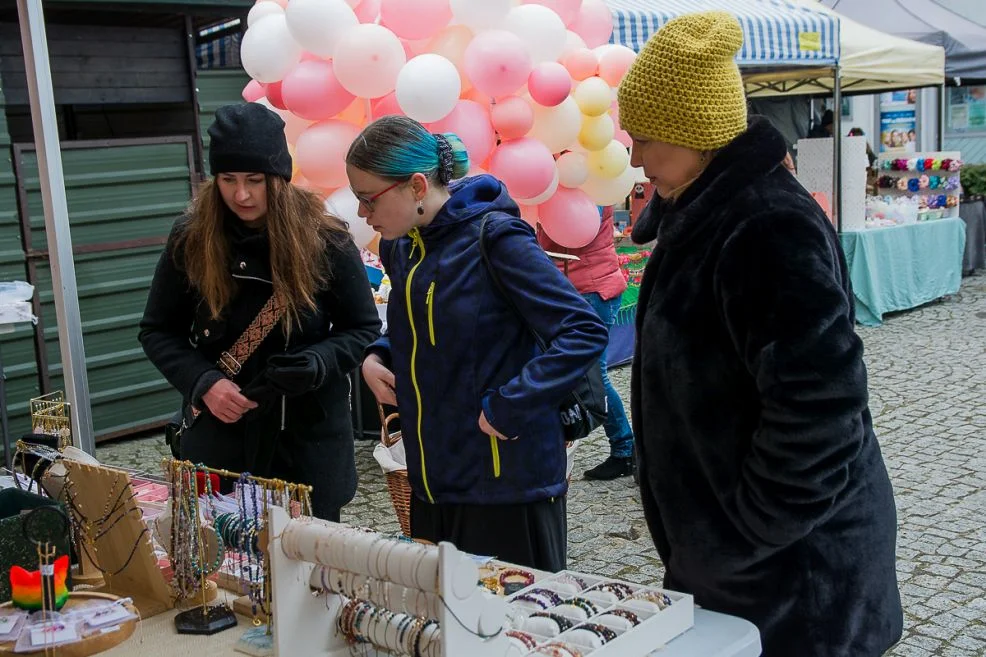 Niedzielna zbiórka na „Ogród Marzeń”. Na Jarmarku Wielkanocnym w Jarocinie