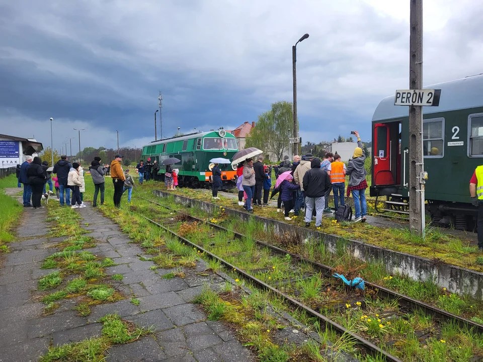 Pociąg turystyczny Baszta na linii Gostyń - Leszno