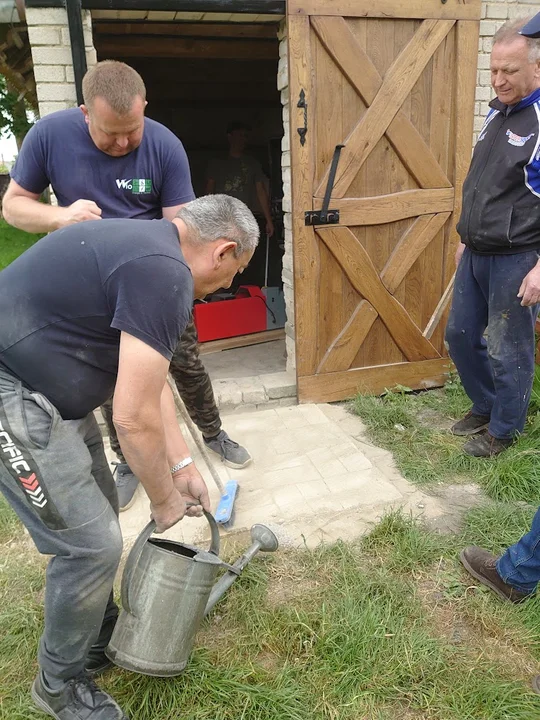 Budowa stolarni oraz warsztaty budowniczego dud w Domachowie