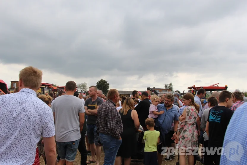 Zlot starych ciągników  wKucharach