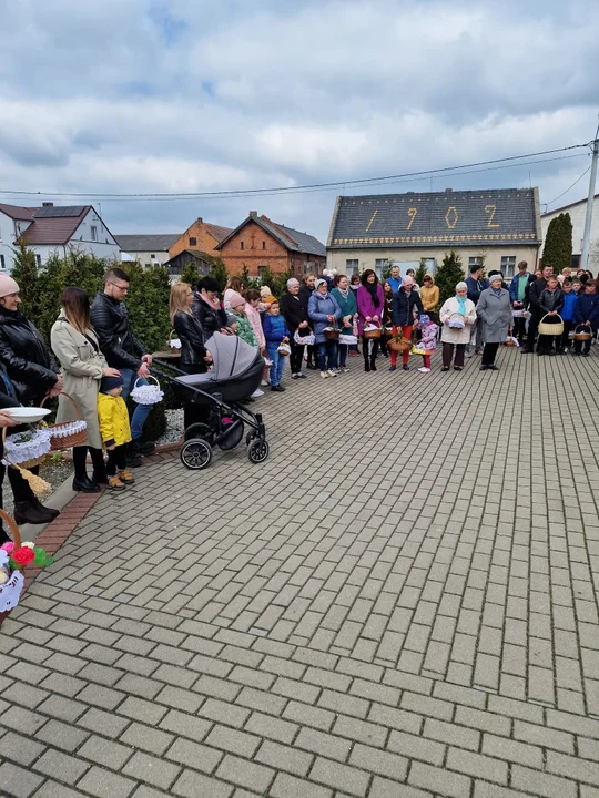 Święcenie potraw w Lutogniewie, Dzierżanowie, Bożacinie i Wróżewach