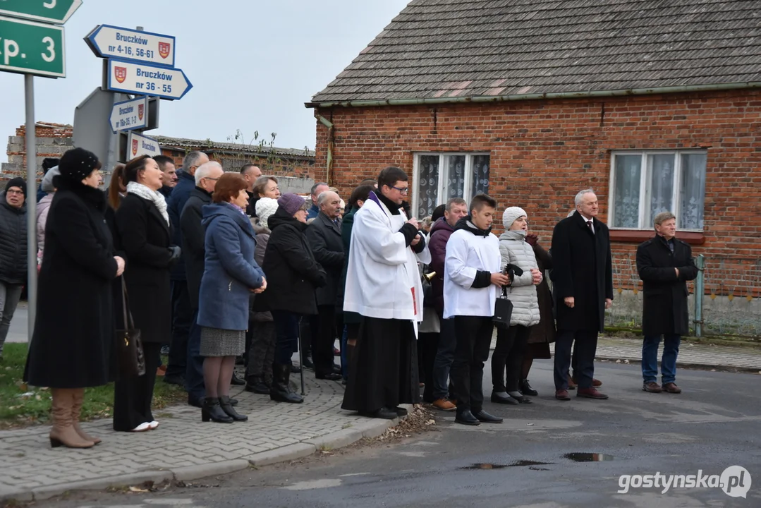 Poświęcenie kapliczki maryjnej w Bruczkowie (gm. Borek Wlkp.)