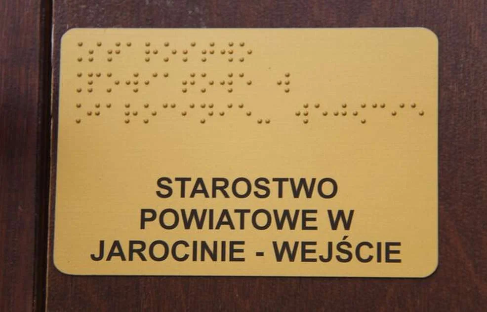 Dostosowanie Starostwie Powiatowym w Jarocinie do potrzeb osób z niepełnosprawnościami