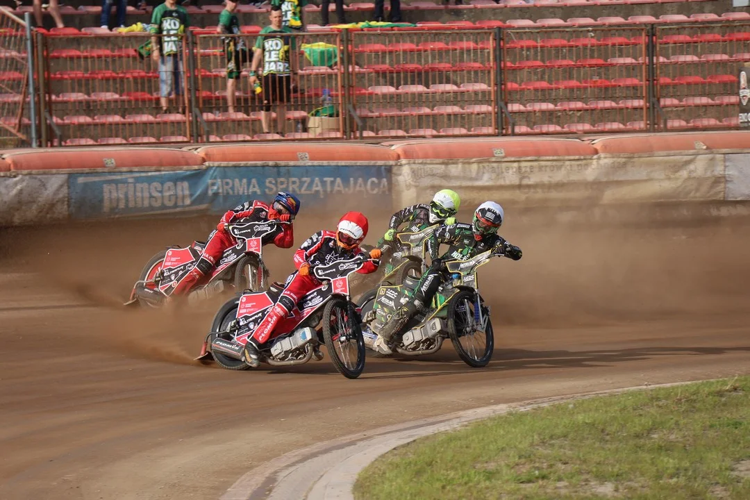 Start Gniezno - Metalika Recycling Kolejarz Rawicz