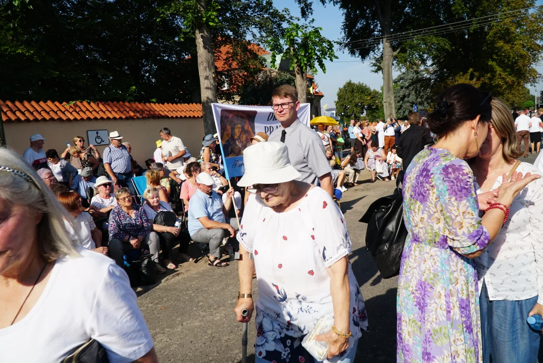 Smolice. Koronacja wizerunku Matki Bożej Uzdrowienia Chorych