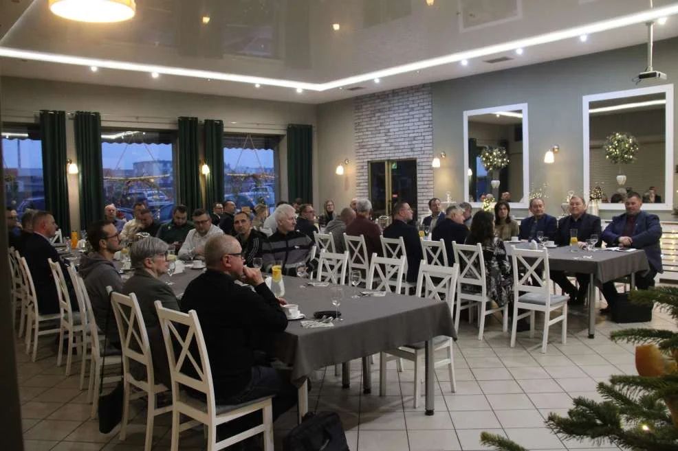 Pierwsze takie spotkanie klubów sportowych powiatu jarocińskiego. Tematy mogą zaskoczyć [ZDJĘCIA] - Zdjęcie główne