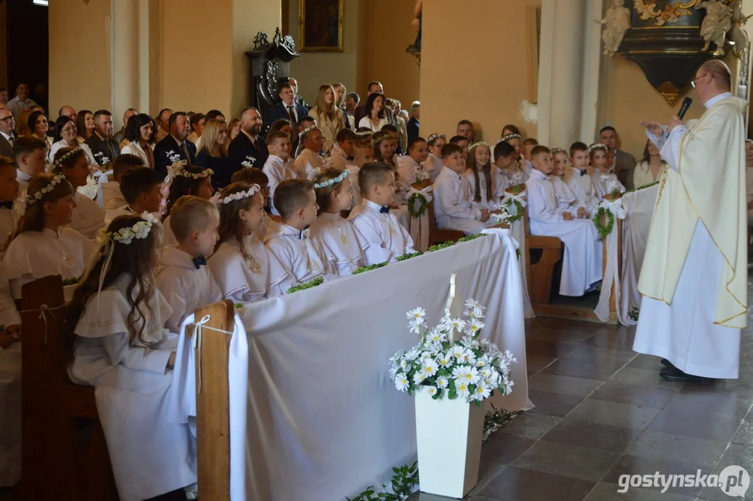 Pierwsza Komunia Św. w parafii pw. św. Jadwigi w Pępowie