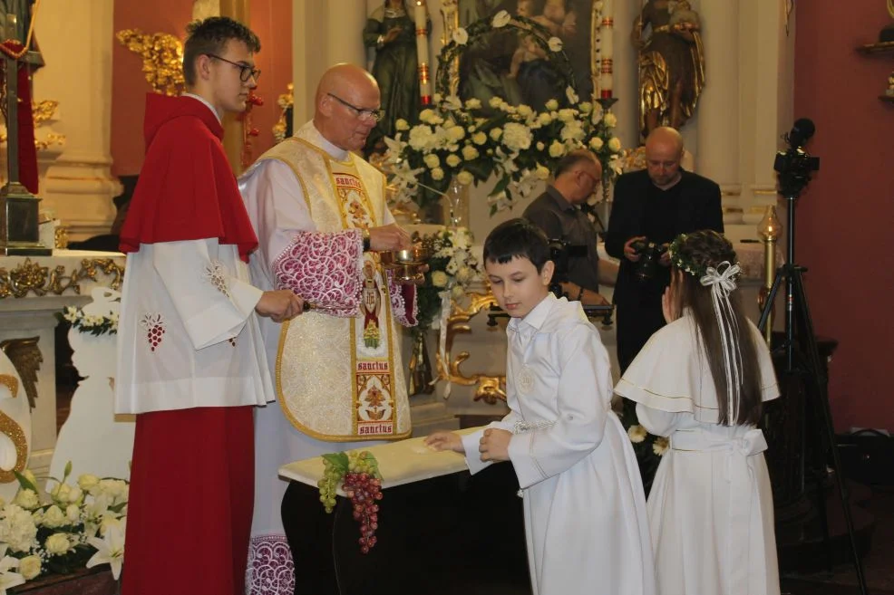 Pierwsza Komunia Święta w parafii św. Marcina w Jarocinie