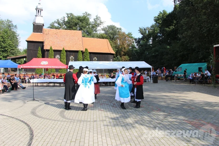 Kolorowe dożynki w Lenartowicach