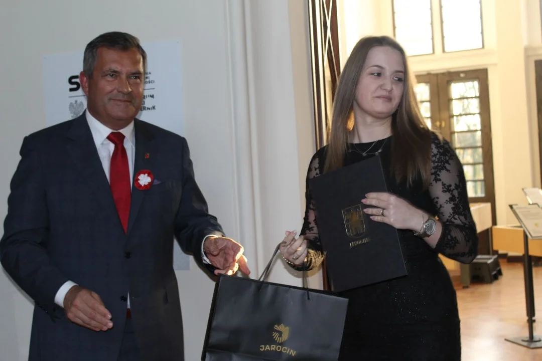 Nagrody za najlepsze prace dyplomowe na temat gminy Jarocin