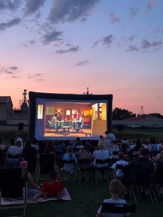 Kino plenerowe w Kościelnej Wsi
