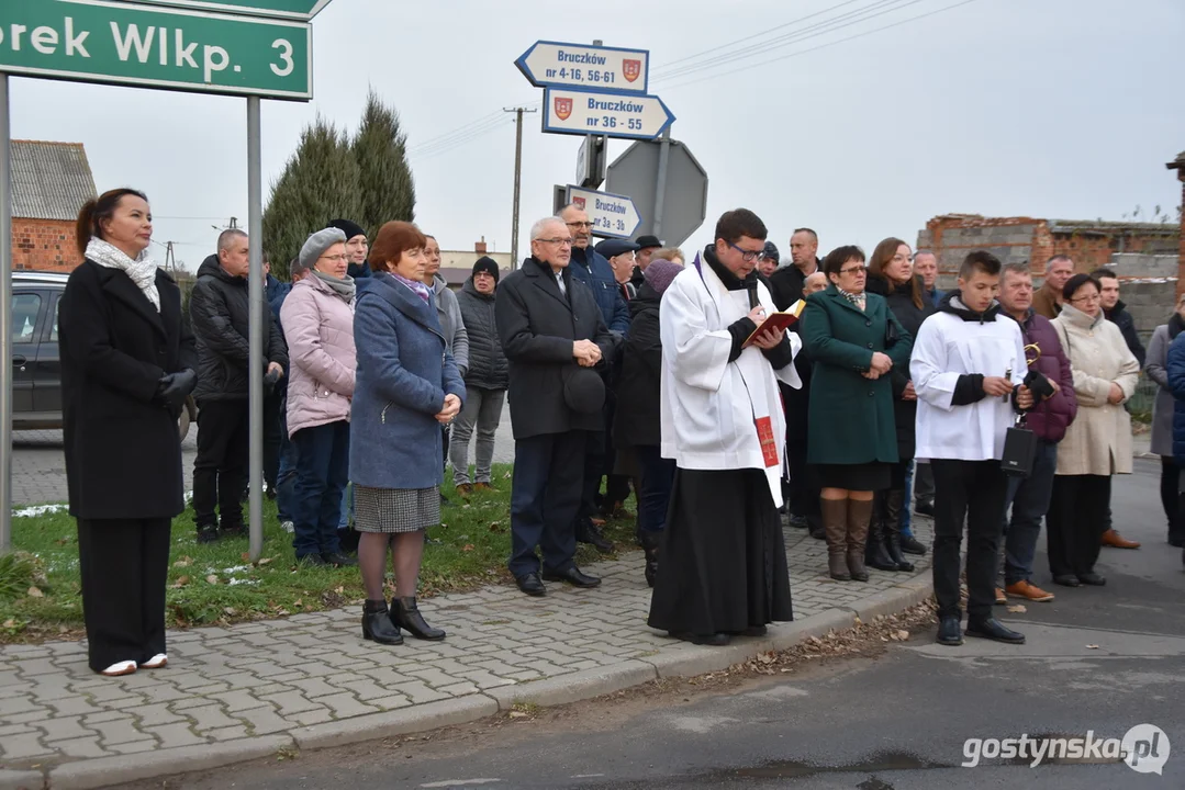 Poświęcenie kapliczki maryjnej w Bruczkowie (gm. Borek Wlkp.)