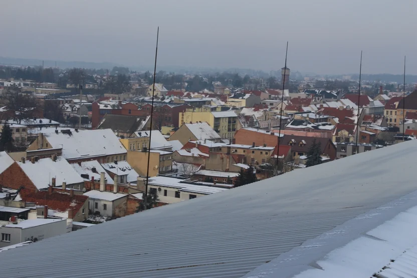 Ćwiczenia z ratownictwa wysokościowego na elewatorze zbożowym w Pleszewie