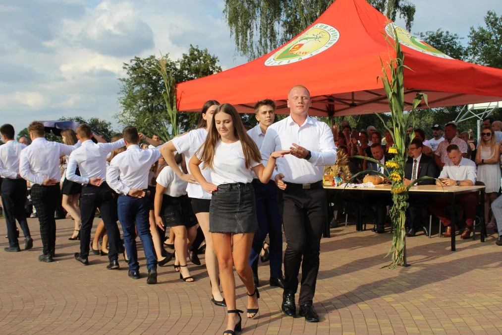 Po dwóch latach przerwy OSP z Dobieszczyzny zorganizowało dożynki