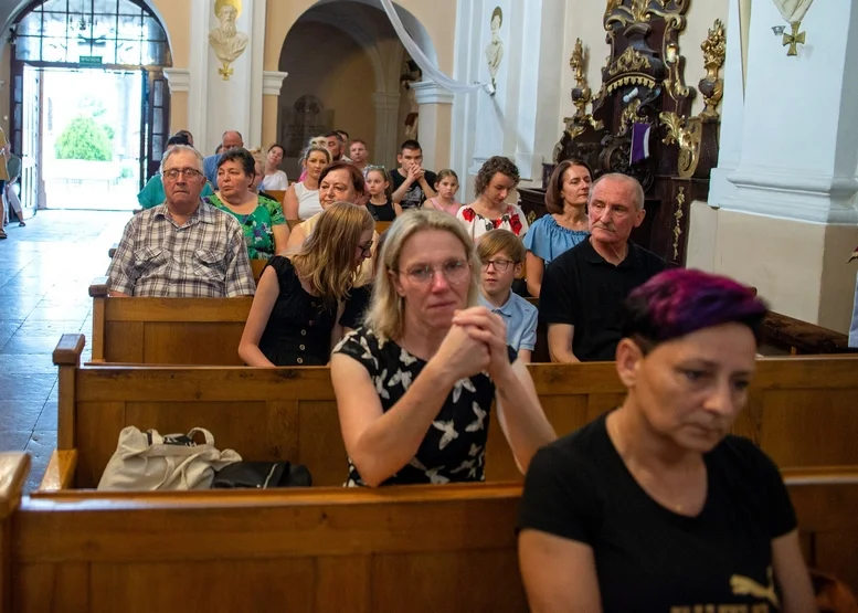 Pożegnanie wikariusza o. Radomira Buchcika w Choczu