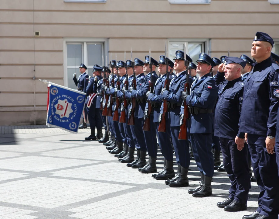 Ślubowanie nowych policjantów