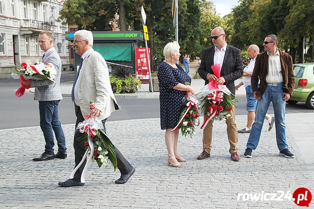 Godzina "W". 78. Rocznica Wybuchu Powstania Warszawskiego. Obchody w Rawiczu