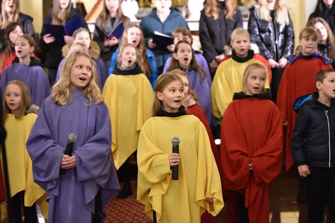 W Dubinie odbył się IV Noworoczny Koncert Kolęd i Pastorałek - Zdjęcie główne