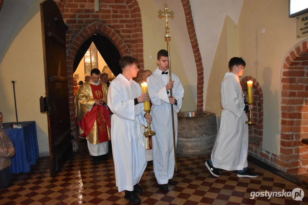 Otwarcie Kaplicy Wieczystej Adoracji we farze Gostyniu. Biskup Zdzisław Fortuniak w Gostyniu