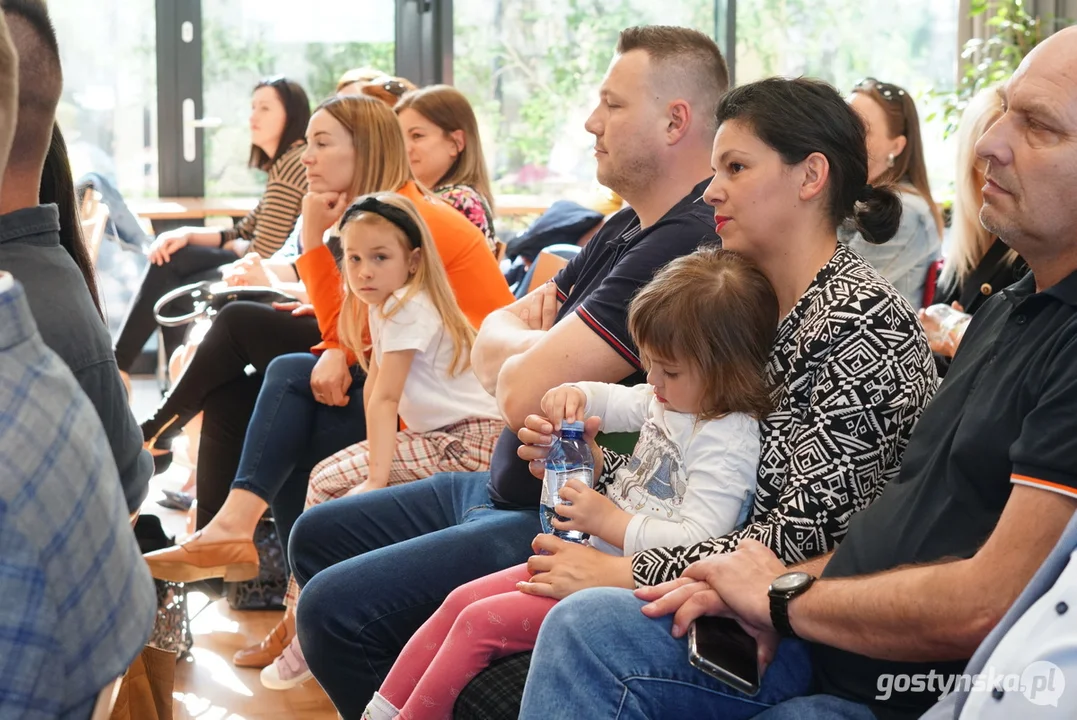 Spotkanie autorskie z Kariną Szymankiewicz w KROB_KULCIE