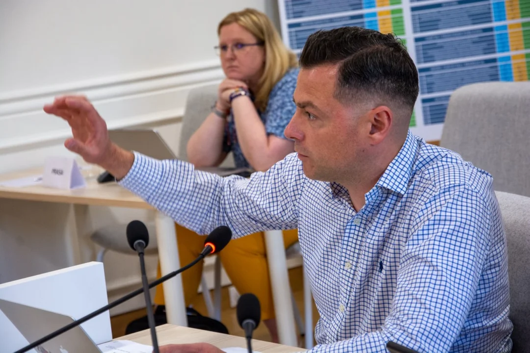 Posiedzenia Rady Miejskiej w Jarocinie (lipiec 2025 r.)