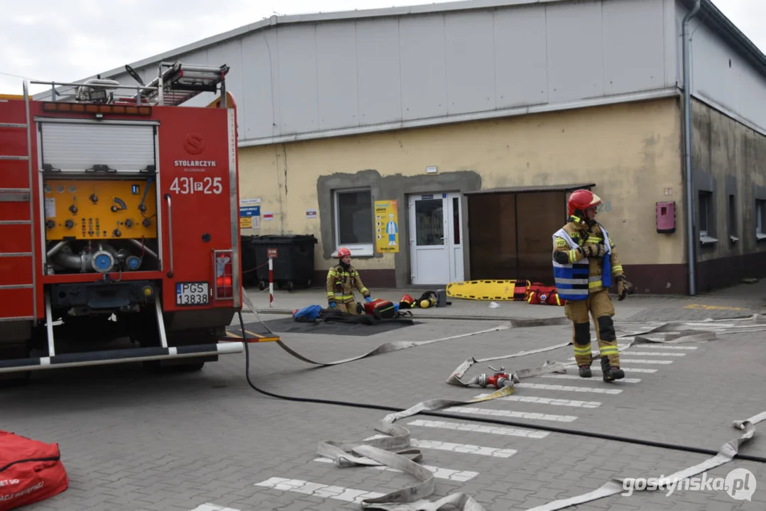 Ćwiczenia zastępów JRG oraz strażaków ochotników w zakładzie przetwórstwa spożywczego Pudliszkach