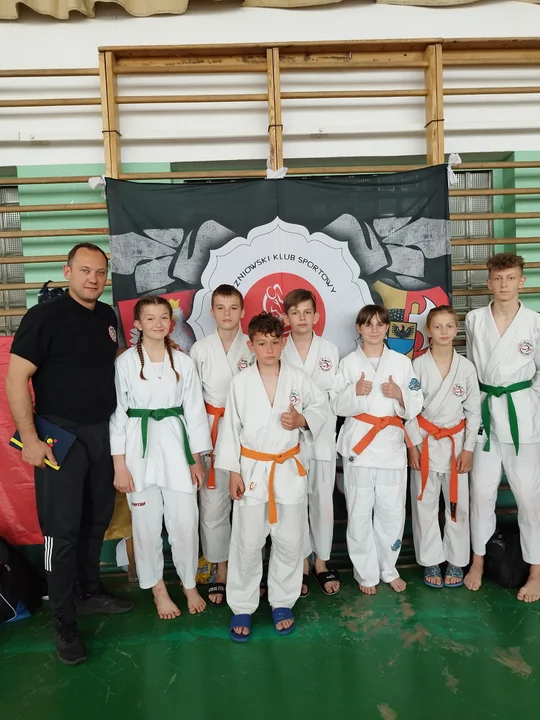 Judocy z Rawicza i Miejskiej Górki na zawodach w Lesznie
