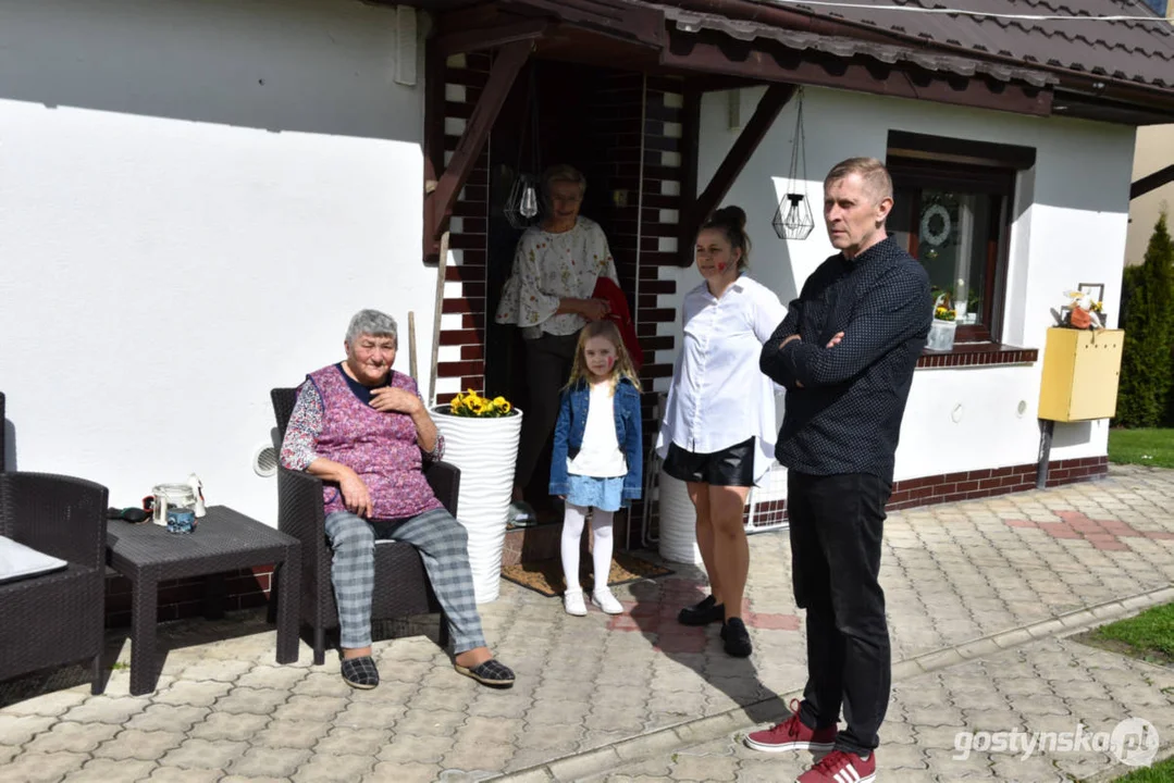 "Niedźwiedzie" wróciły do Zalesia - wesoły śmigus-dyngus