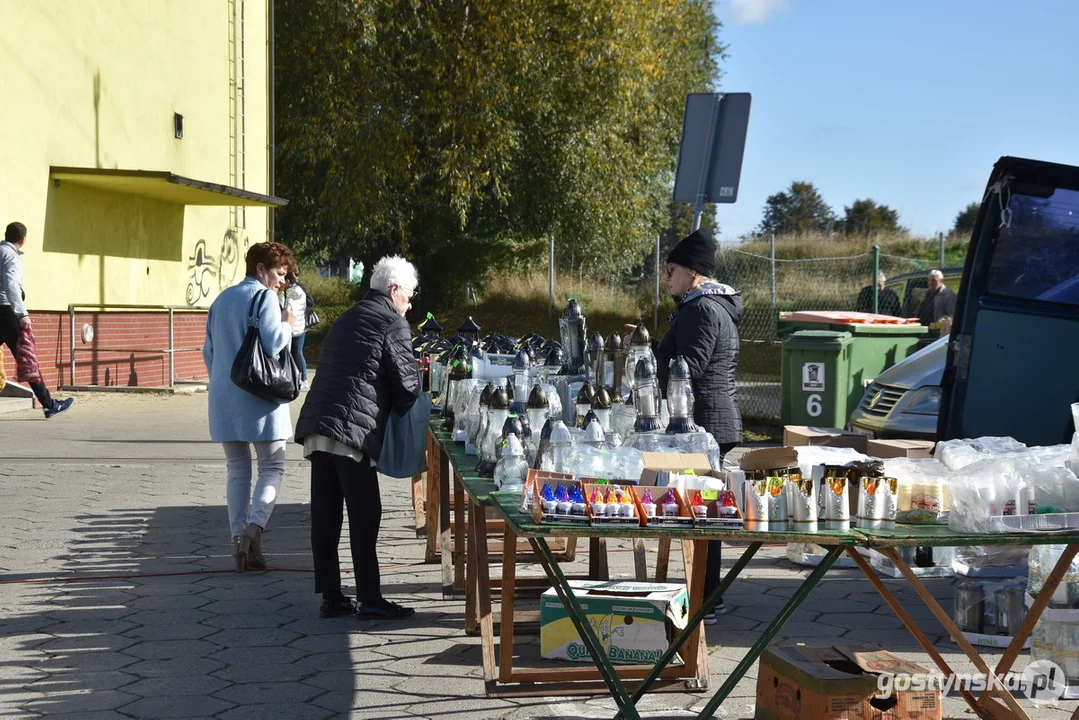 Wszystkich Świętych w Gostyniu - drożyzna branży cmentarnej nie ominęła