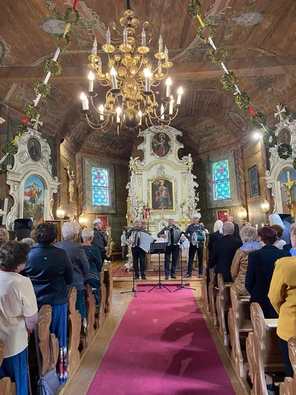 Koncert pieśni maryjnych w Sośnicy