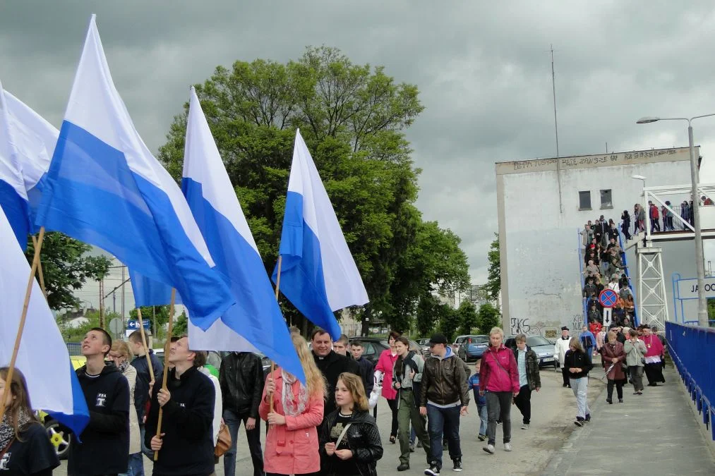 Symbole Światowych Dni Młodzieży w Jarocinie (2014)